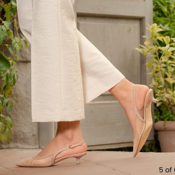 M. Gemi Lisinda black mesh pointed toe kitten heel - Picture 4 of 16